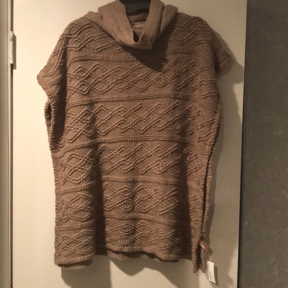 Paper stone Women's sweater